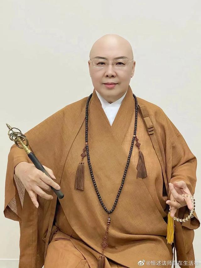 费玉清三姐弟：反目背后有真情，俗世的抛名舍利，出家的挥金如土