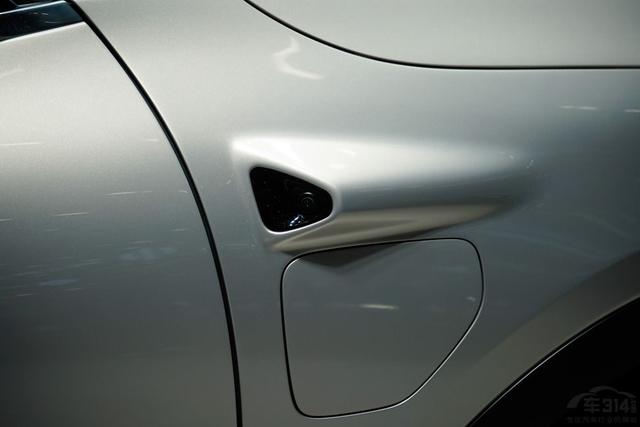 五六万买什么车最好，二手车五六万买什么车最好（蔚来EC7和凯迪拉克锐歌怎么选）