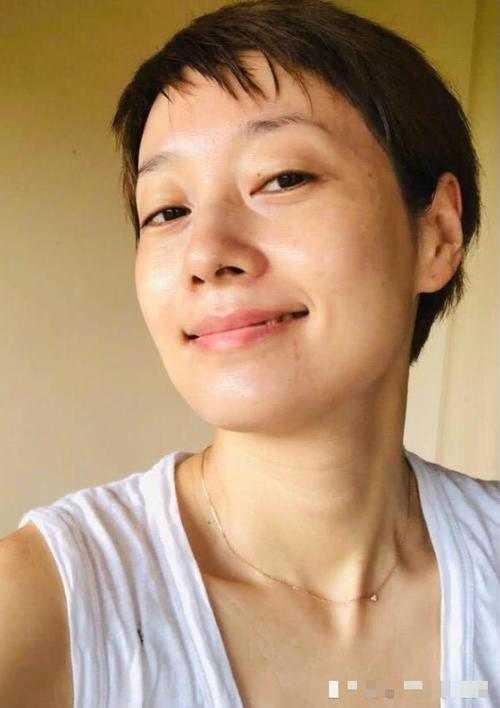 金喜善整容前后，金喜善如今现状（跟中国同龄女演员们比整没整一目了然）