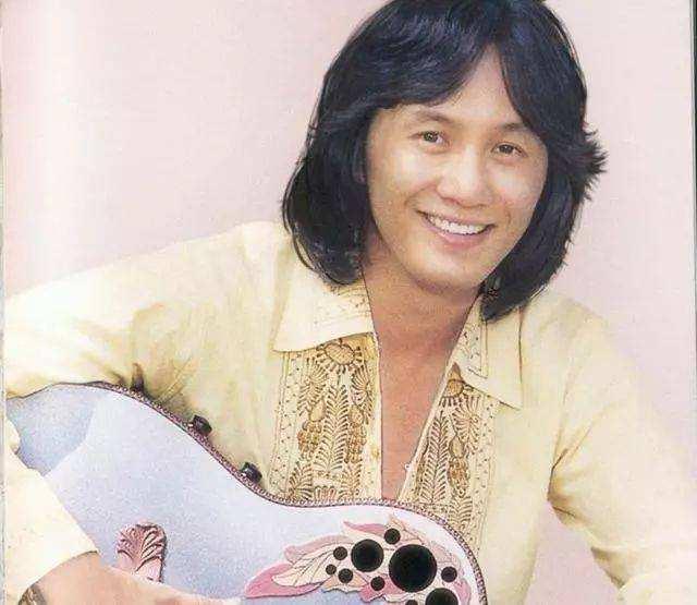 男歌手排行榜100名，中国十大男歌手排名（盘点香港歌坛地位最高的10位歌手）