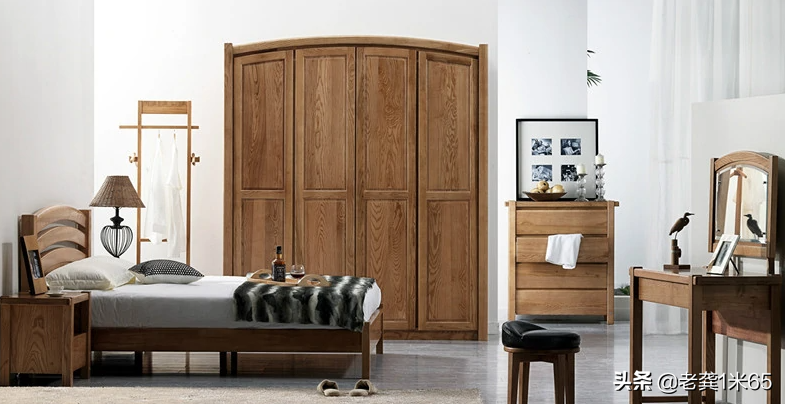 榉木床常见实木床材种分类，榉木床质量怎么样（新手小白购买实木家具选哪种）