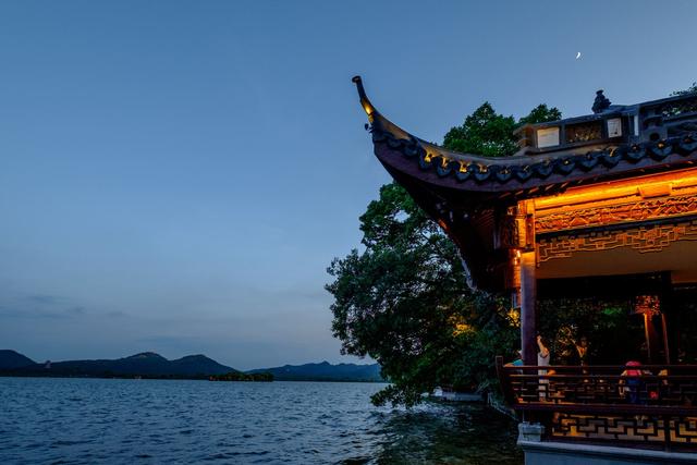 杭州西湖十景最美的景色，最美“西湖十景”图文介绍