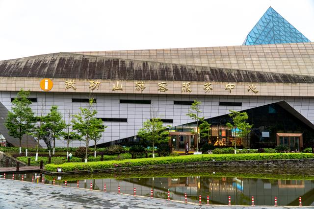 江西武功山几月份去最好，武功山适合几月份去（武功山又到了一年一度最美的季节）