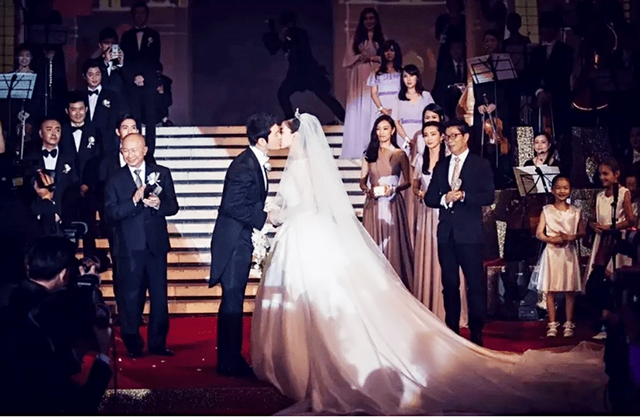 angelababy男友，angelababy男友被抢（与黄晓明离婚的前前后后）