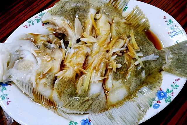鱼那个部位的肉好吃，鱼身上最好吃的肉在哪（年夜饭上要吃鱼）