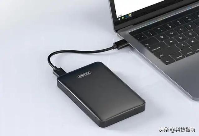 无法识别移动硬盘，移动硬盘无法识别怎么办（移动硬盘插电脑不显示）