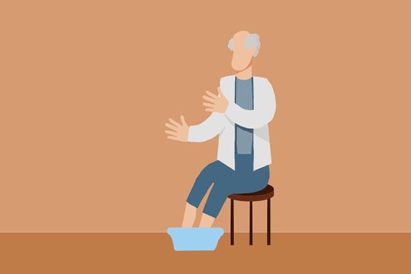 泡脚对皮肤有好处吗，每天泡脚对皮肤有好处吗（经常泡脚身体会发生什么变化）