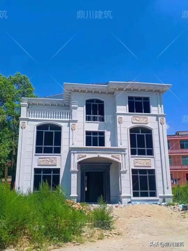 漂亮的房子图片，非常漂亮的房子，真想住进这样的房子里（11.1×11米别墅案例）