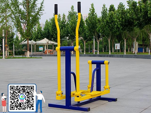 户外广场景观组合健身器材，常用户外健身器材多图展示