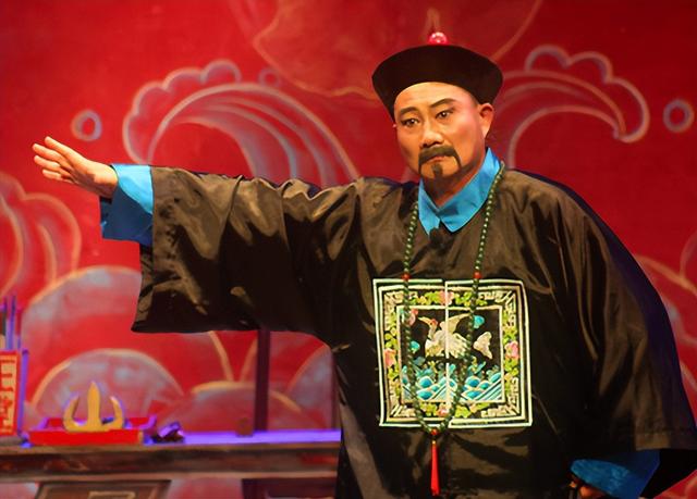 半晌疑云的意思，半晌疑云的意思是什么（凶手留下4大谜团）