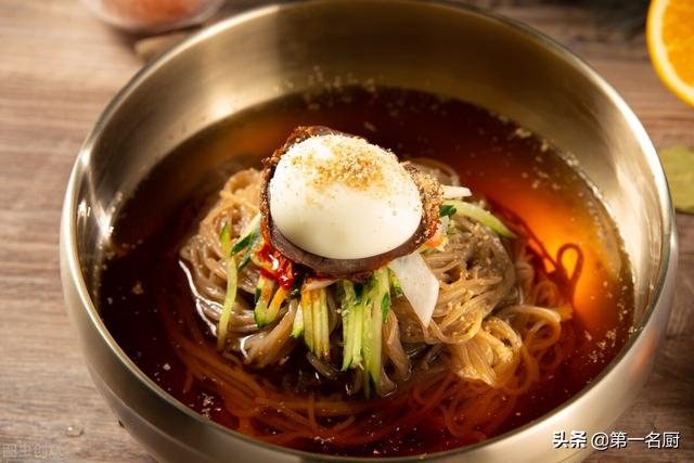 面馆名字大全好听有特色，面馆起名大全最新取名（闻名全国的10碗面条）