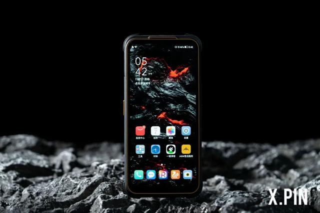 手机摄像头打不开，手机qq上摄像头打不开了怎么回事（一款货真价实的三防手机）