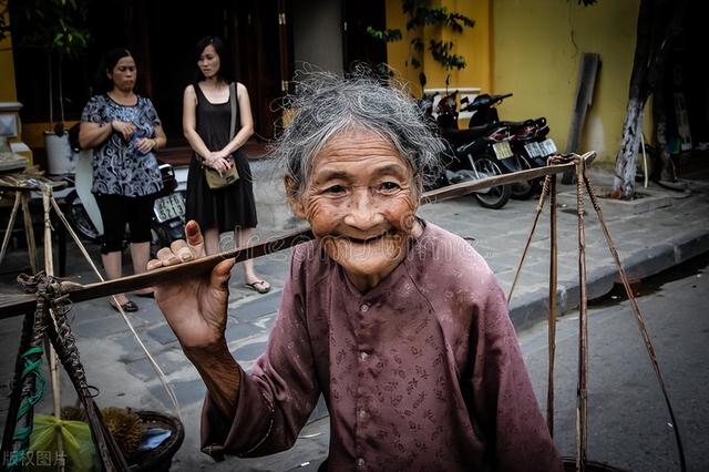 姥姥一路走好的悼念语，姥姥一路走好的悼念语我也去不了（外婆，一路走好）