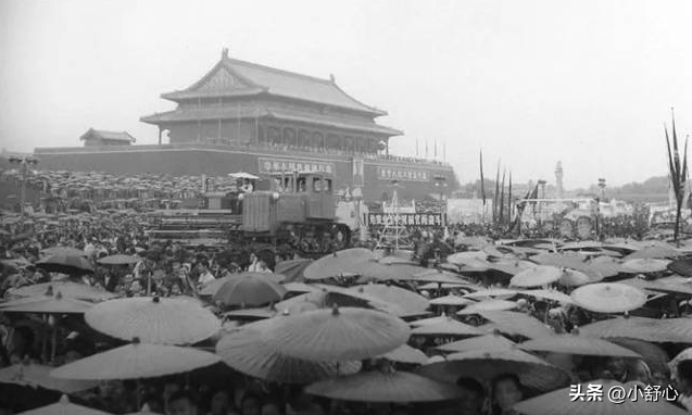 天安门属于哪个区，地安门属于北京哪个区（120年来天安门都发生过什么）