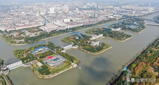 扬州市属于哪个省，扬州在哪个省份哪个城市（扬州市为何有6个区县）