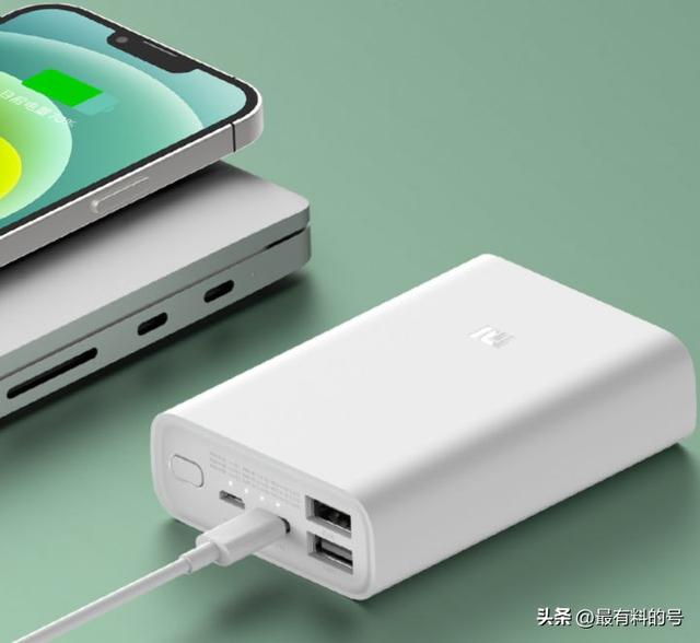 质量排名第一的充电宝，质量最好最耐用的充电宝品牌（八款热销充电宝/移动电源横向对比）