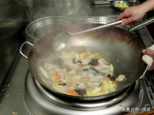 新鲜竹笋的做法，炒新鲜竹笋的家常做法（牢记：1不忘2不放3不吃）