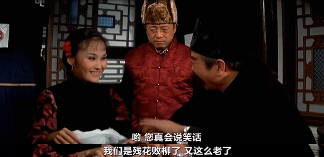 李翰祥的风月喜剧，翻拍了一部华语经典，造就了成龙的事业转折