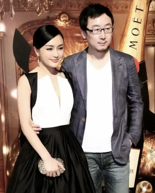 演员秦岚的独立人生，和她生命中爱过的2个重要男人