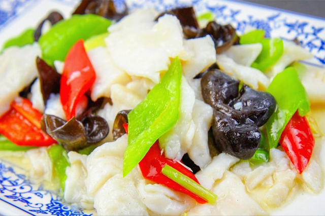 秋天到了吃什么食物好，秋天应该吃什么食物（建议：多吃“秋天6宝”）