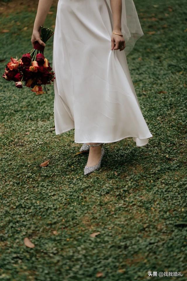 女婚鞋什么牌子好，备婚狂们疯狂加购的婚鞋都在这儿了