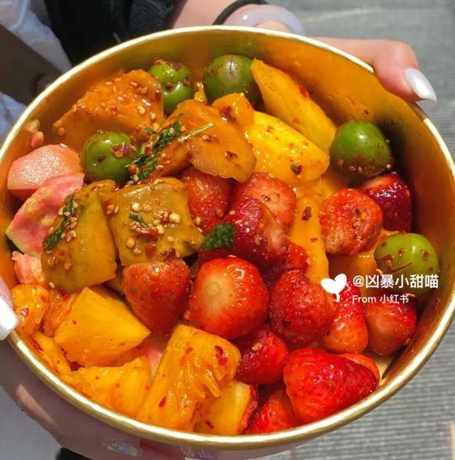 云南的特色美食有哪些，云南美食推荐：11种云南美食