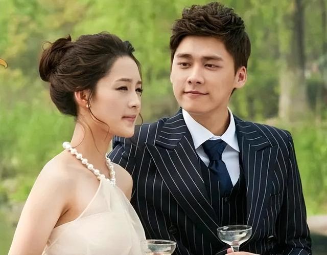 书荒谁有亲姐弟恋的小说谢谢，有没有关于姐弟恋的小说（强推5本姐弟恋的男频网络小说）