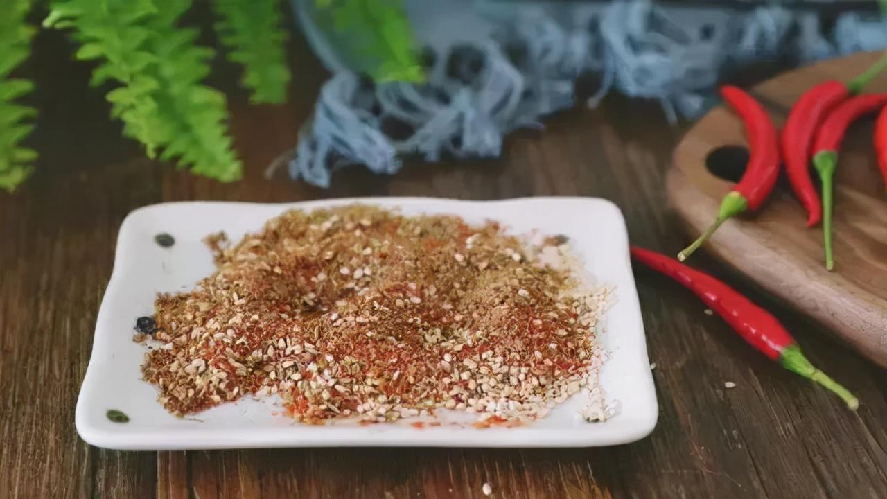 夜市抢手小吃(夜市卖的物品)