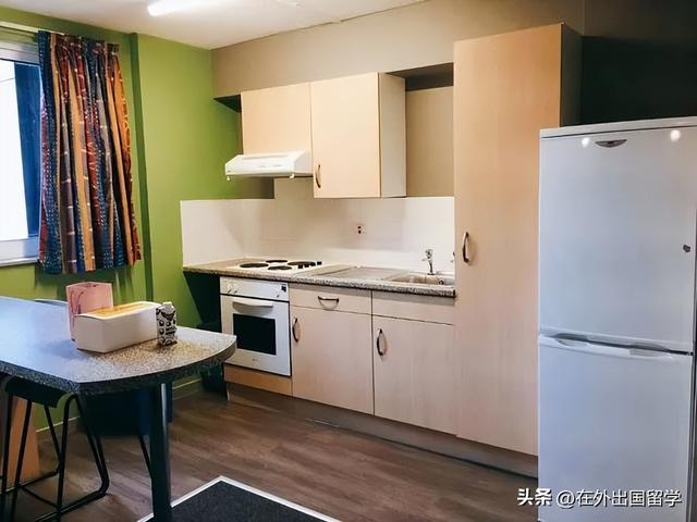 英国留学如何租房，英国留学租房租多久（人在国内即将留学英国）