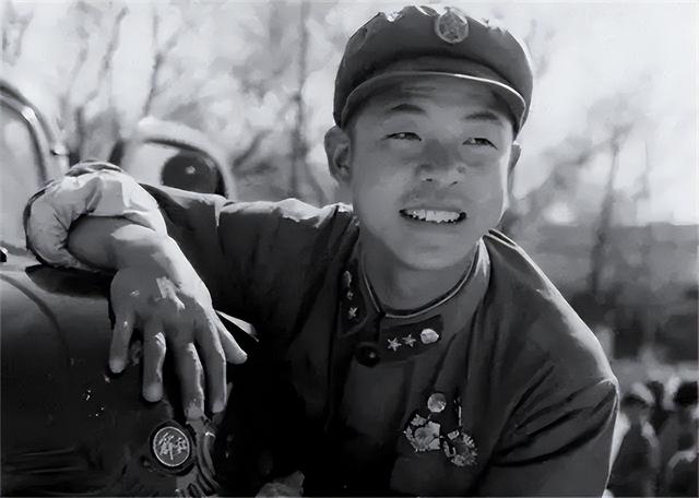 雷锋的感人故事，雷锋的故事（40年后鉴定人披露事故发生细节）