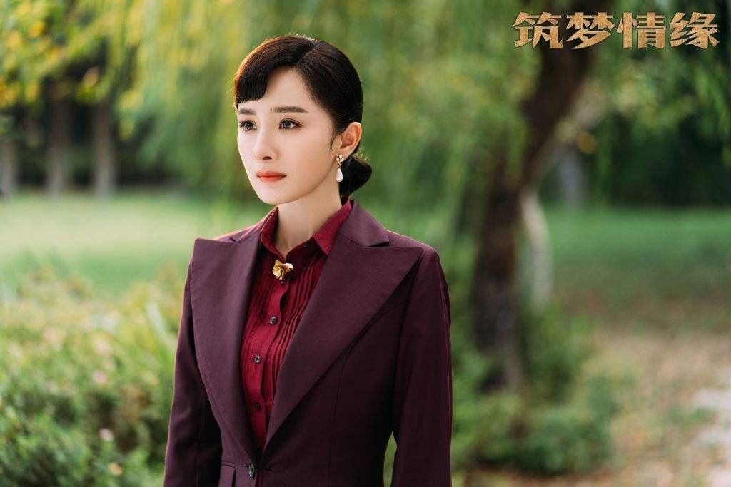 宫锁珠帘 杨幂，杨幂在宫里面演的是谁（杨幂赵丽颖的终极之战要上演了）