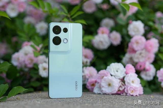 oppo研发的马里亚纳芯片拍照效果，X加持画质更出色