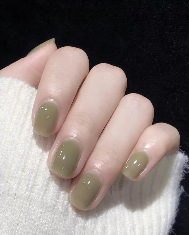 美甲单色款式图片，好看纯色美甲款式盘点（美甲♥温柔纯色系）