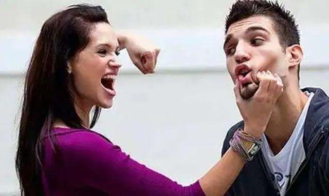 心理医生杂志社，一位心理医生的字数（“自杀式社交”就是自杀）