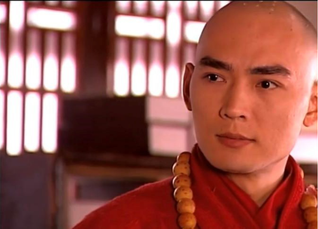 盘点男明星剃光头，那些男星的光头造型