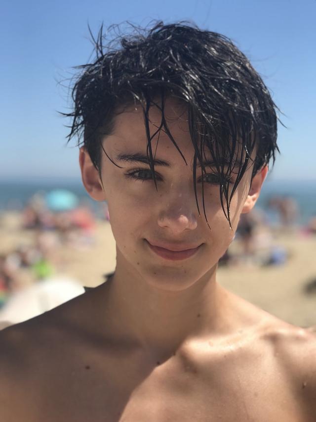 世界第一美少年，世界美少年（12岁就被誉为“世界第一美少年”）