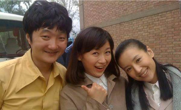 董洁和王大治结婚照，董洁和王大治结婚照片视频（才发现董洁婚内出轨王大治）