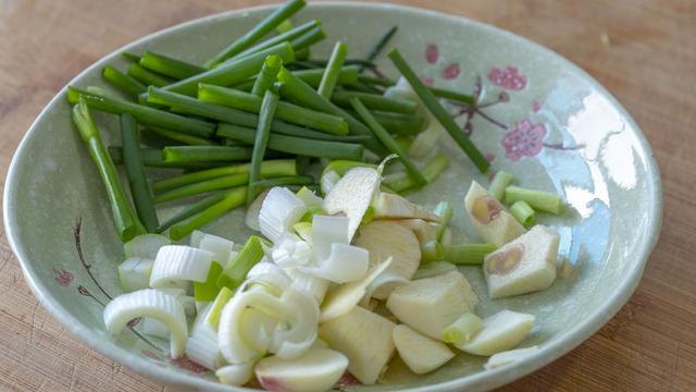 晚饭家常菜菜谱，晚饭家常菜菜谱大全图片（天天换着做不重样）