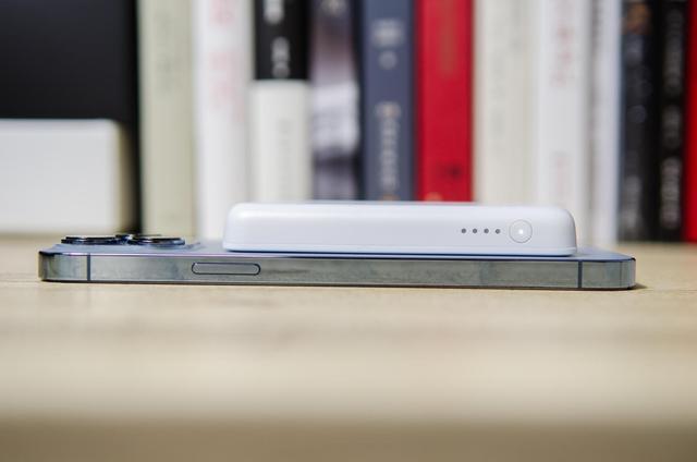 苹果手机简介，苹果手机品牌介绍（我的iPhone13使用四个月优缺点汇总与配件推荐）