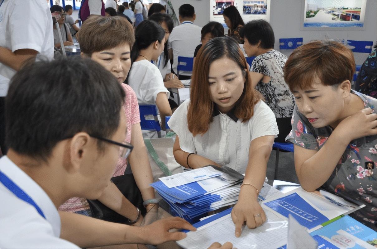 大学有哪些学校（我国大学划分八个档次）