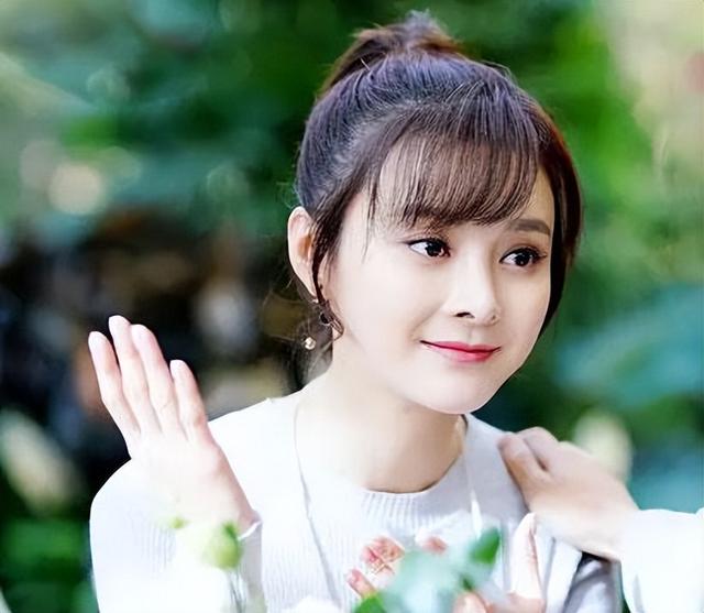 普法栏目剧女演员表名单,普法栏目剧演员(90后大美女渐成影视红人)
