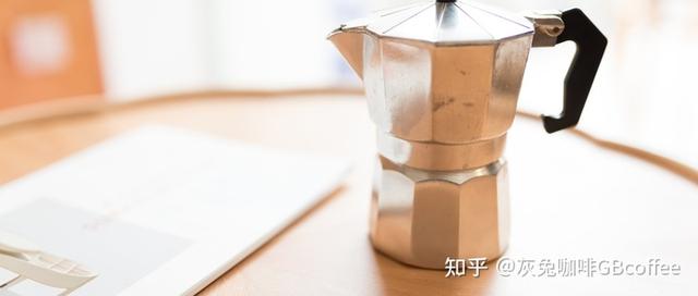 冲煮咖啡的11种器具指南，咖啡工具图片（制作咖啡需要的各种器具）
