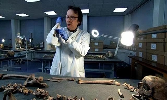 古罗马现在是哪个国家，古罗马现在是属于哪个国家（英国发现1600年前古罗马遗迹）