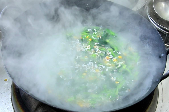 胡萝卜炒多久才熟，胡萝卜需要炒多久才熟（记住分清“圆叶”和“尖叶”）