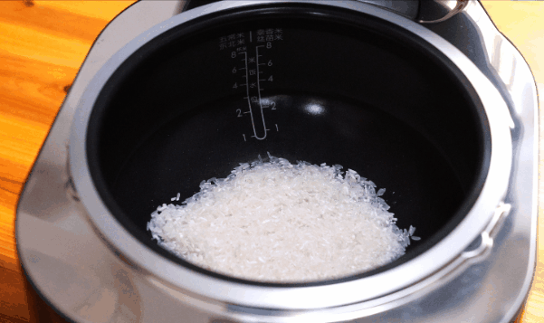 ptfe和特氟龙的区别，ptfe和特氟龙的区别是什么（到底是买国产还是进口）