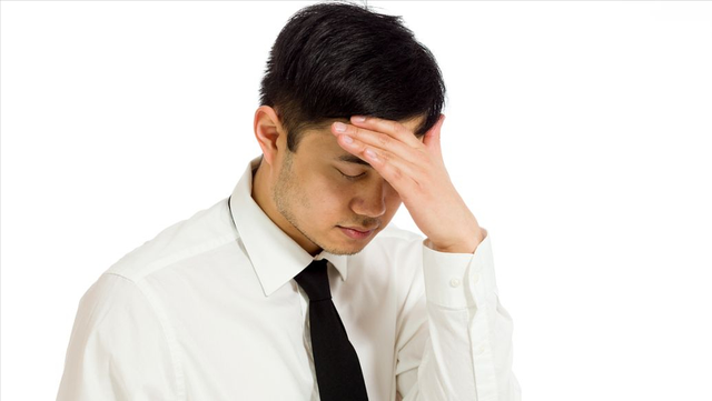 中午几点睡觉最佳时间，午睡一般几点睡最佳（医生告诉你：怎样午睡才科学）