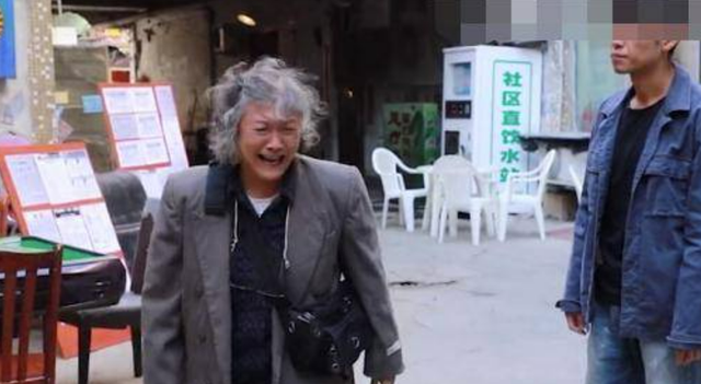 假如幸福来临的演员，假如幸福来临的演员表张露（宋春丽：和教授丈夫结婚42年）