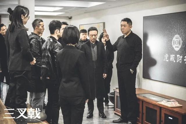 致命一击局长被扣是第几集，致命一击被铐是哪一集（这是一部被严重低估的警匪剧丨国剧60讲第三季）