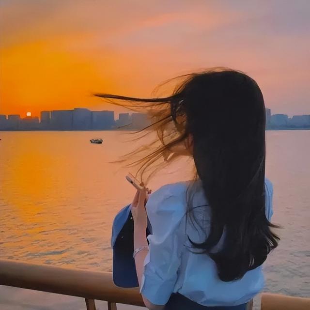 双鱼座男生的性格，双鱼座男生的性格缺点（双鱼座隐藏的性格特点）