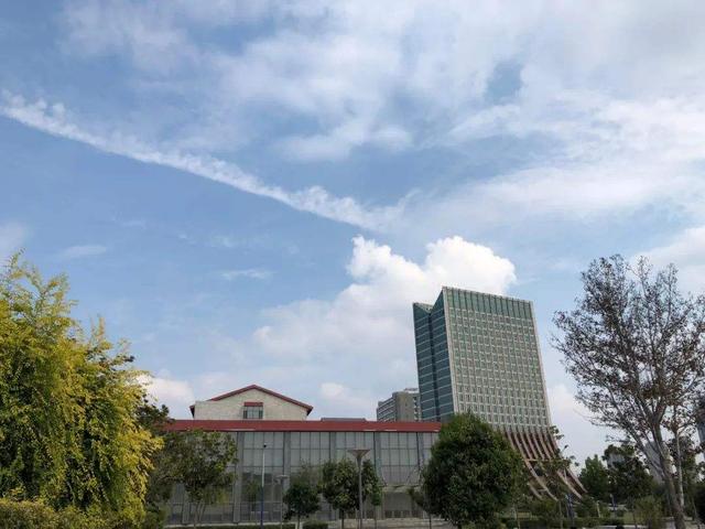 河南艺术职业学院是几本，开封文化艺术职业学院是本科还是专科（高职成双一流大学学院）